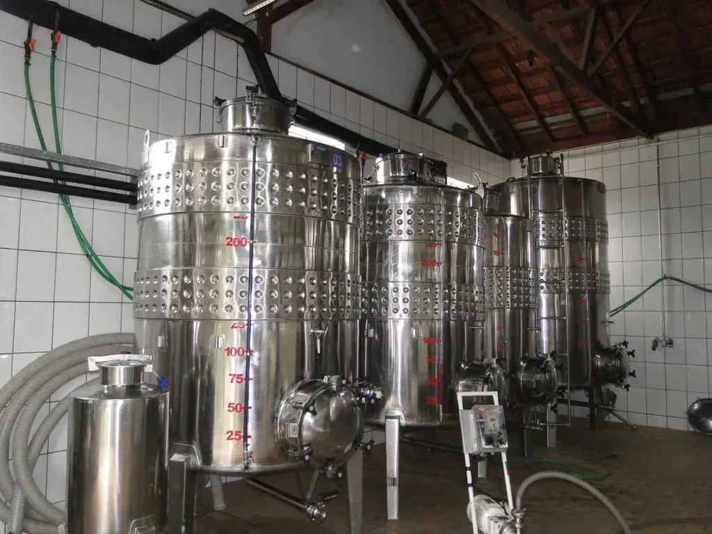 Vinho rosé será o primeiro a ser comercializado pela empresa de pesquisa do estado