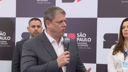 Tarcísio sobre greve em SP: Temos uma confusão de sindicatos com partidos políticos