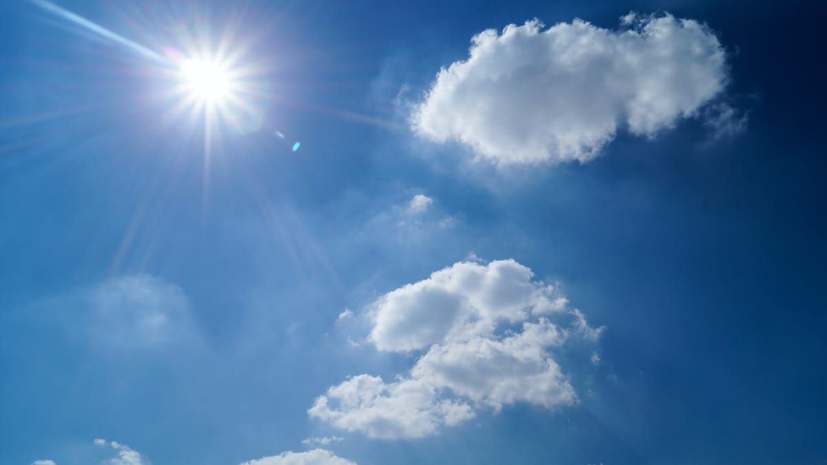 Feriado tem sol em BH e no litoral, mas rodovias terão chuva na volta no domingo (23)