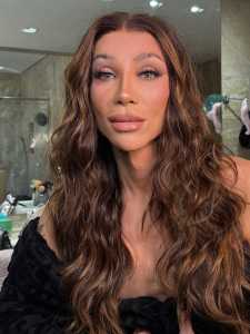 Maya Massafera passa por nova cirurgia