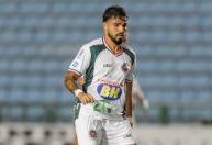 Artilheiro do Ipatinga, Tavares sente incômodo e não enfrenta Mamoré pelo Mineiro