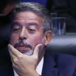 Viagem de Lira nesta segunda empurra votação do PL das offshores para 24 de outubro