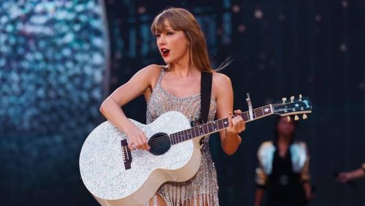 Taylor Swift se apresenta em Buenos Aires, na Argentina, nesta quinta-feira (9)