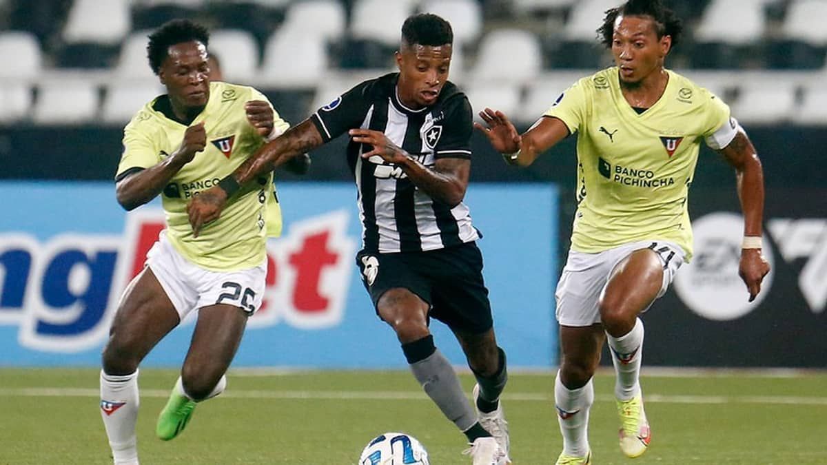 Ataque não funciona, e Botafogo empata com a LDU pela Sul-Americana