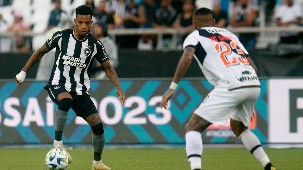 Vasco x Botafogo: prováveis escalações para jogo do Brasileirão