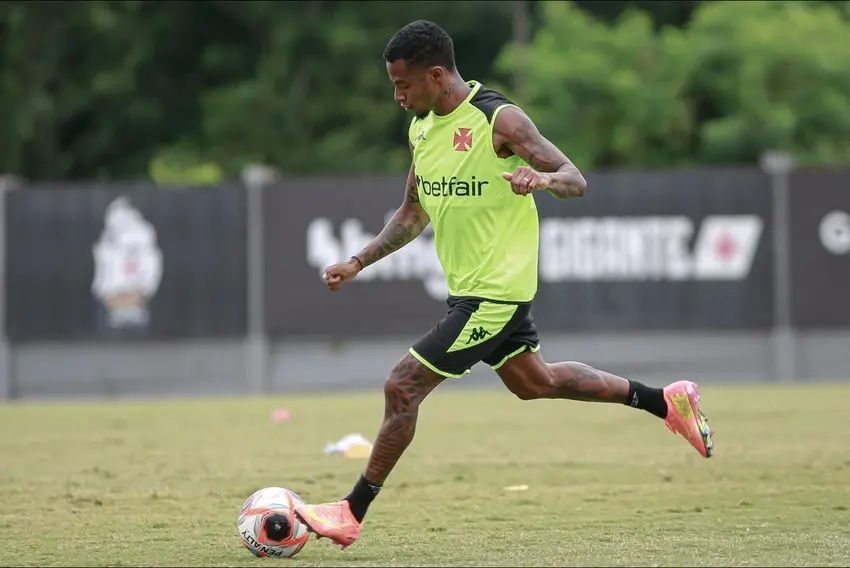 Escalação do Vasco: Carille tem dúvida para clássico contra o Flamengo