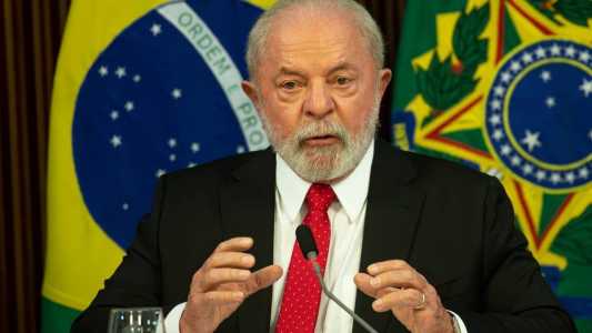 TCU vai investigar gastos do presidente Lula com cartão submarino
