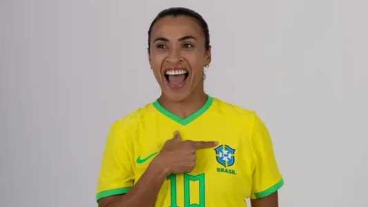 Técnica da Seleção Brasileira garantiu Marta 100% para disputa do mundial