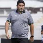 Melhor visitante, Ceará pega o Sampaio Corrêa para manter G4 perto na Série B