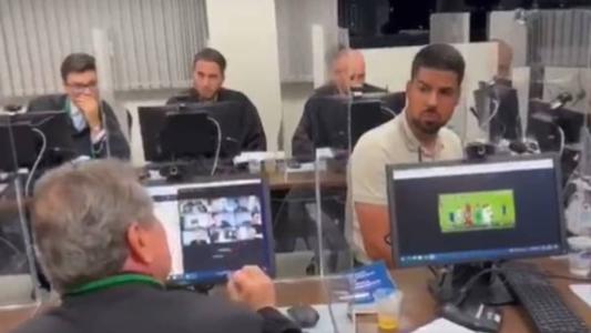 Técnico do Coritiba, António Oliveira foi vítima de xenofobia por auditor do TJD
