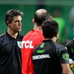 Técnico do América analisa jogo com Bahia e responde se clube recebeu valor pela vitória