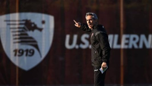 Técnico português já comandou treinamento na nova equipe