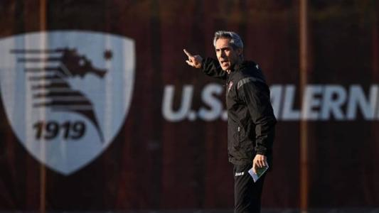 Técnico português já comandou treinamento na nova equipe