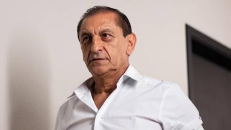 Técnico Ramón Díaz precisará mudar setor defensivo