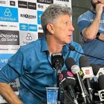 Renato exalta Suárez e vitória do Grêmio sobre o Botafogo: 'Entrou no páreo'