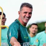 Mancini escala América com novidades para enfrentar o Santos