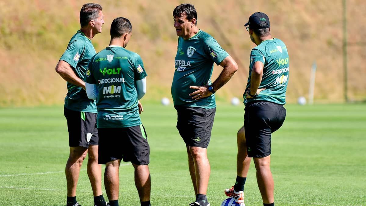 América: Mancini deve improvisar lateral na Sul-Americana; entenda