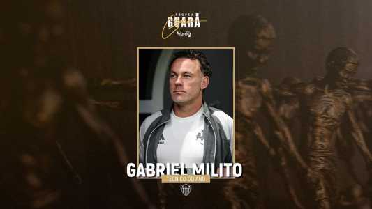 O técnico Dunga disse na manhã deste sábado que pelo menos um jogador não disputará a Copa América Centenário pela Seleção Brasileira por não ter documentação para entrar nos Estados Unidos.