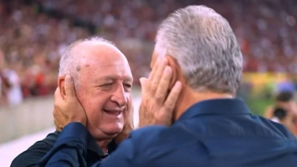 Flamengo x Atlético: Tite e Felipão dão abraço caloroso antes de duelo 