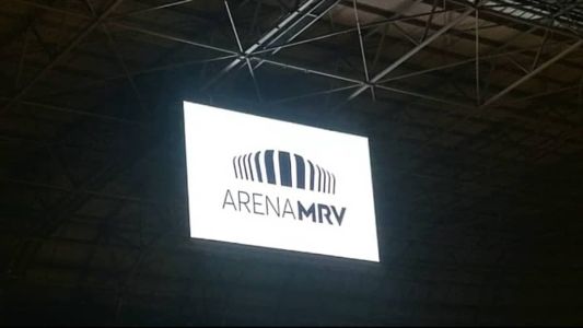 Telão de 144 m² foi testado nesta terça-feira na Arena MRV