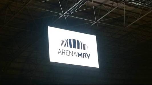 Telão de 144 m² foi testado nesta terça-feira na Arena MRV