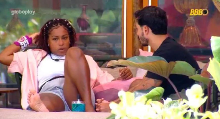BBB 25: Vitória é criticada por Thamires em conversa com Mateus