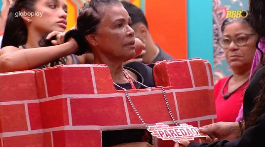 BBB 25: Vilma dá 'biscoito' no queridômetro para Vinícius após Castigo do Monstro