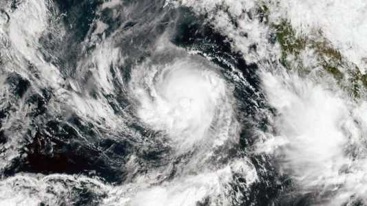 Tempestade se aproxima do México