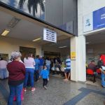 Moradores reclamam da demora na vacinação em BH: ‘tem gente que desiste’