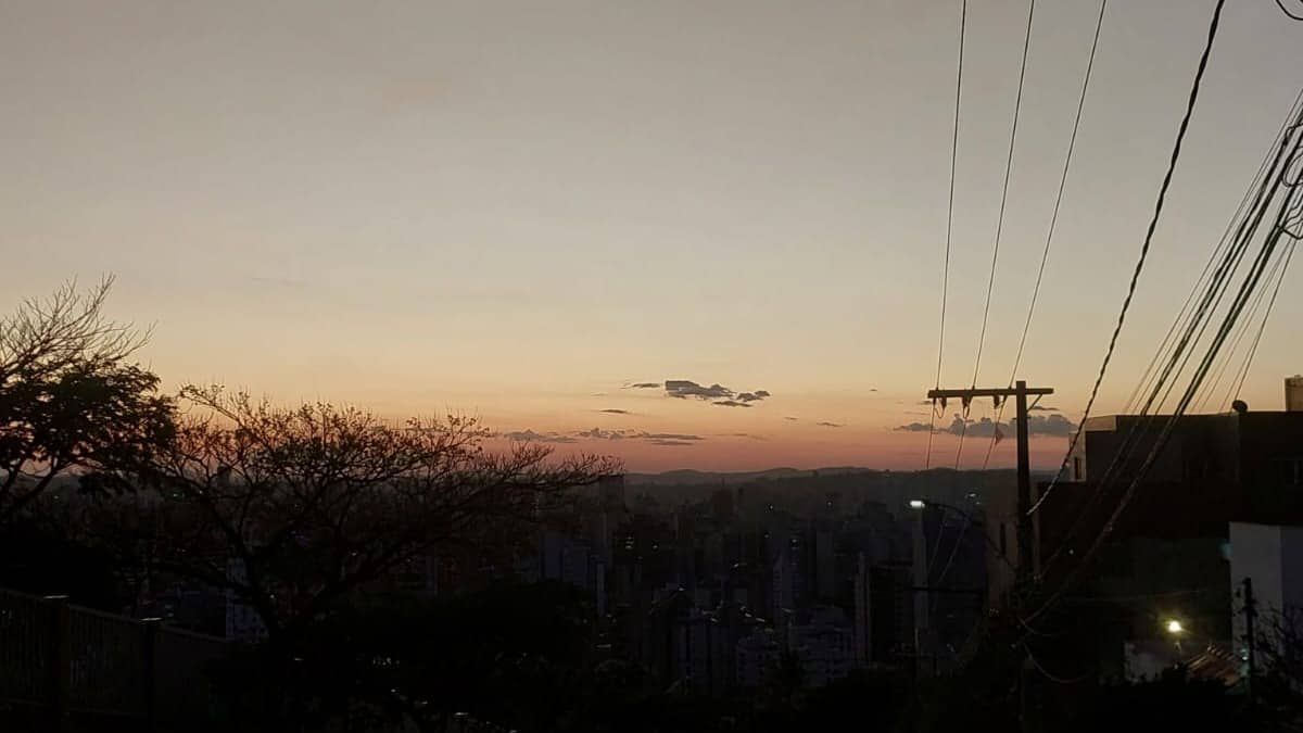 Previsão do tempo: BH registra 12,7ºC e  sensação térmica negativa