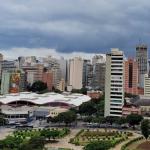 Previsão do tempo: domingo será de céu com muitas nuvens e chuvas isoladas em BH