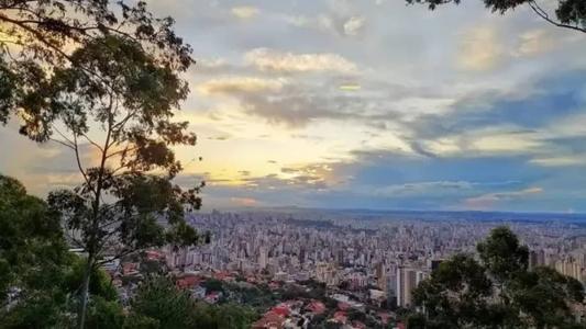 Tempo volta a cair na capital nos próximos dias