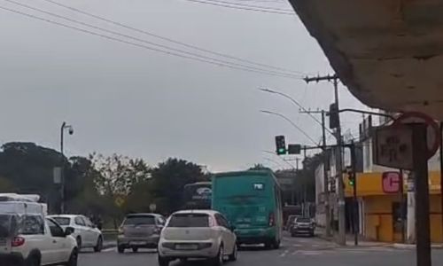 Temporizador apagado na esquina das Avenidas Brasil e Rio Branco