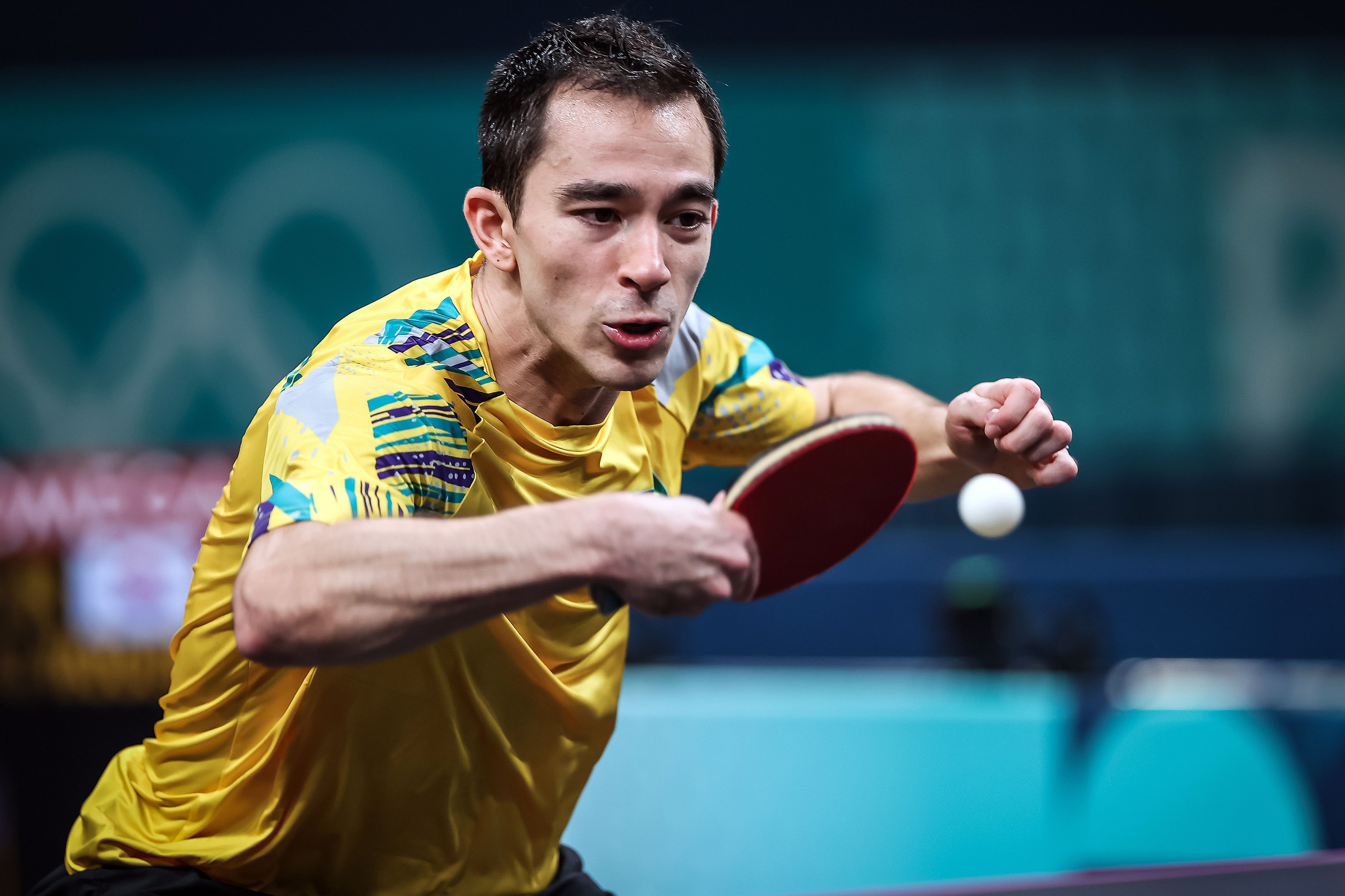 Hugo Calderano perde a semifinal e vai disputar o bronze no tênis de mesa em Paris