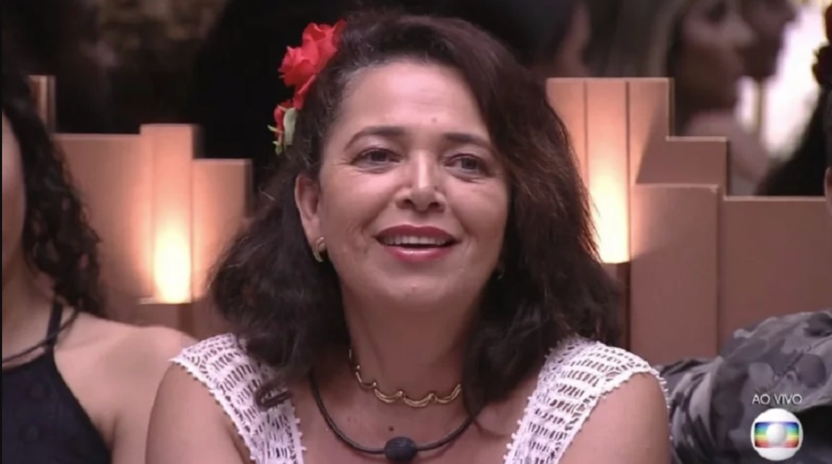 Ex-BBB pede ajuda para salvar filho das drogas: 'estou vendo o Davi morrer'