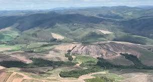 Imagem aérea de uma jazida