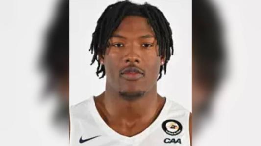 Terrence Butler atuou dois anos por Drexel no basquete universitário dos EUA
