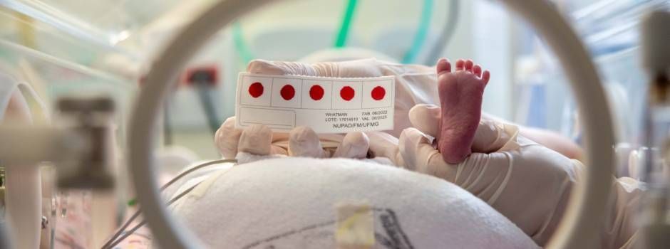 Teste do Pezinho expandido é implementado em MG e pode diagnosticar mais 60 doenças