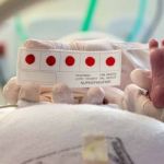 Teste do pezinho: com ampliação em MG, exame pode identificar 70 doenças; especialista explica importância