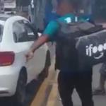 Vídeo: testemunhas chutam carro que atropelou motociclista em BH