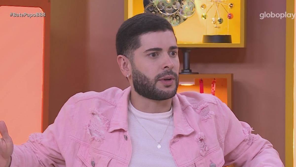 BBB 26: Marcelo fala de Breno e expõe vídeo em que se assume gay para o pai