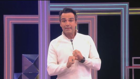 Tadeu Schmidt, apresentador do BBB 26