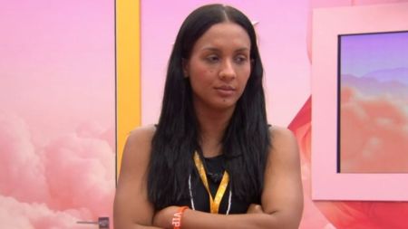 Maxiane demonstra preocupação após avaliação do público