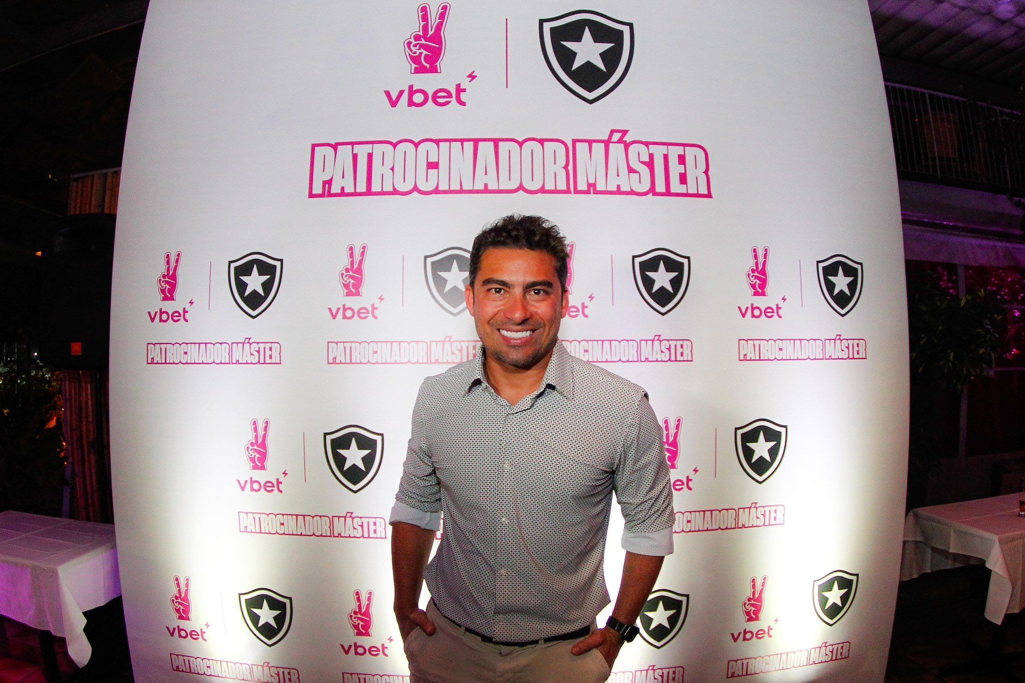 CEO garante novo patrocínio do Botafogo entre os maiores do Brasil; saiba valor