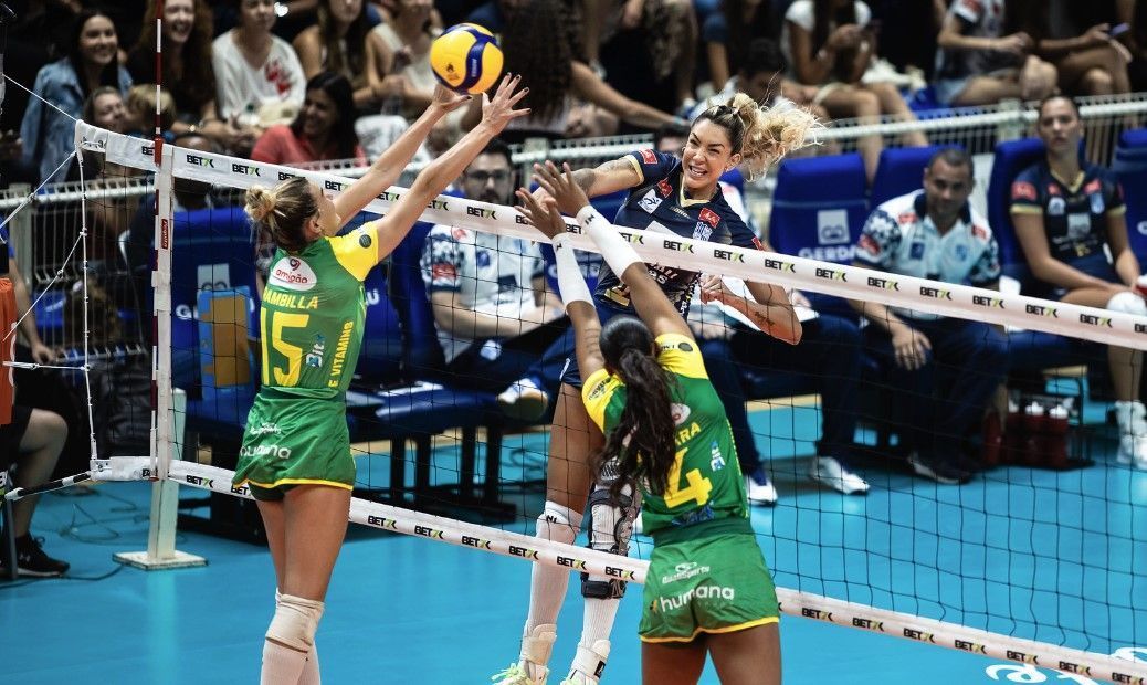 Vôlei: de virada, Minas bate Maringá em casa e vai à semi da Copa Brasil Feminina