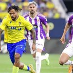 Valladolid, de Ronaldo e Pezzolano, é derrotado pelo Cádiz e se complica no Espanhol