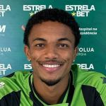 Lateral sub-20 do América assina primeiro contrato profissional