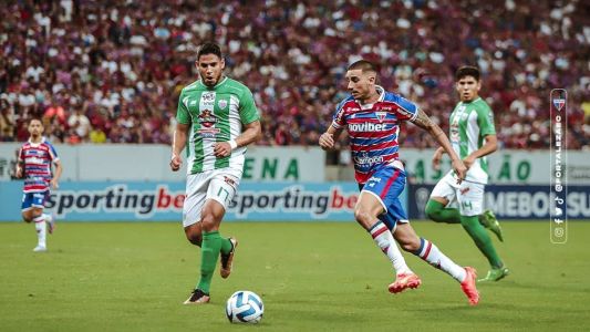 Thiago Galhardo em ação na última partida do Fortaleza, contra o Estudiantes de Mérida, na quinta-feira passada