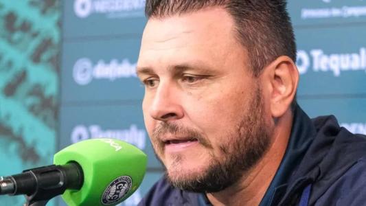 Thiago Kosloski, técnico interino do Coritiba, terá desfalques contra o Cruzeiro