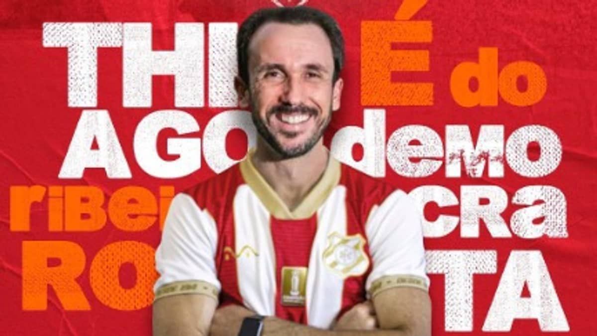 Thiago Ribeiro, ex-Atlético e Cruzeiro, é anunciado pelo Democrata para o Campeonato Mineiro